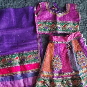 Set of 3 Beautiful Indian Outfits 2T